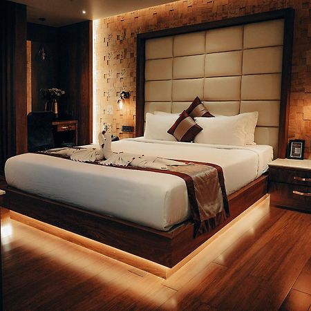 Retrieve Health & Wellness Hotel Kochi Kültér fotó