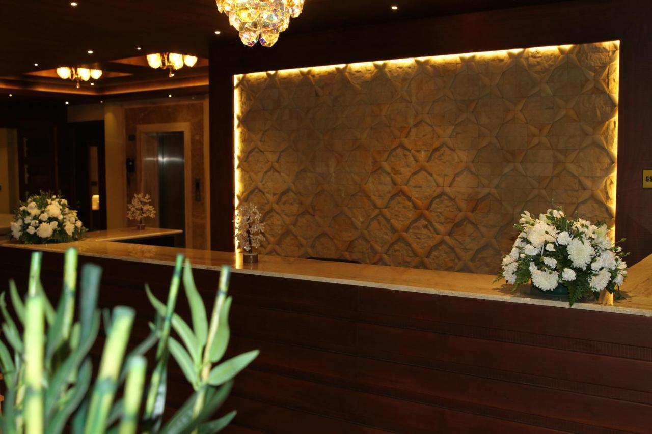 Retrieve Health & Wellness Hotel Kochi Kültér fotó