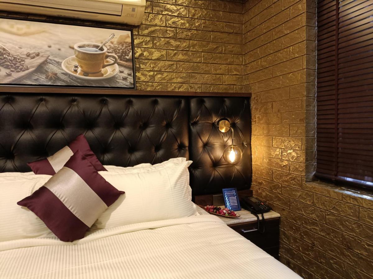 Retrieve Health & Wellness Hotel Kochi Kültér fotó