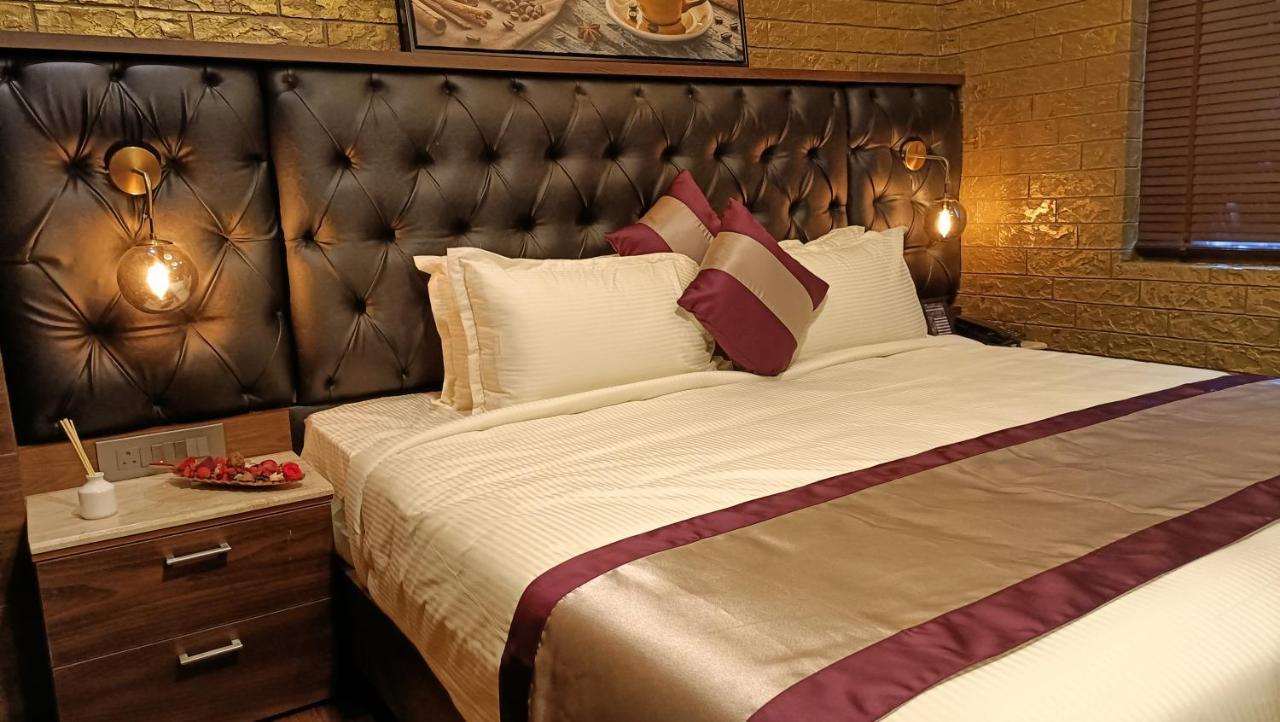 Retrieve Health & Wellness Hotel Kochi Kültér fotó