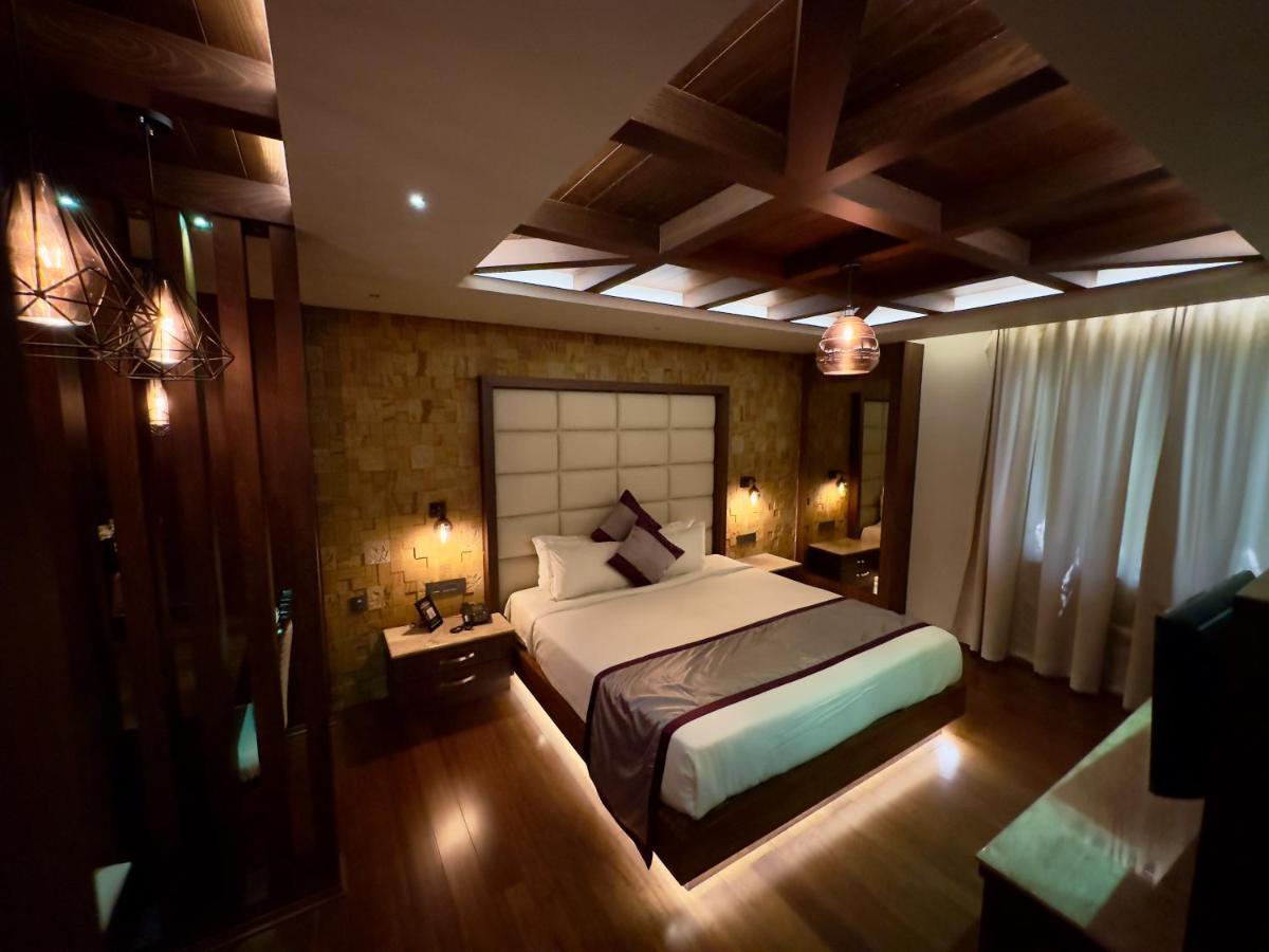 Retrieve Health & Wellness Hotel Kochi Kültér fotó
